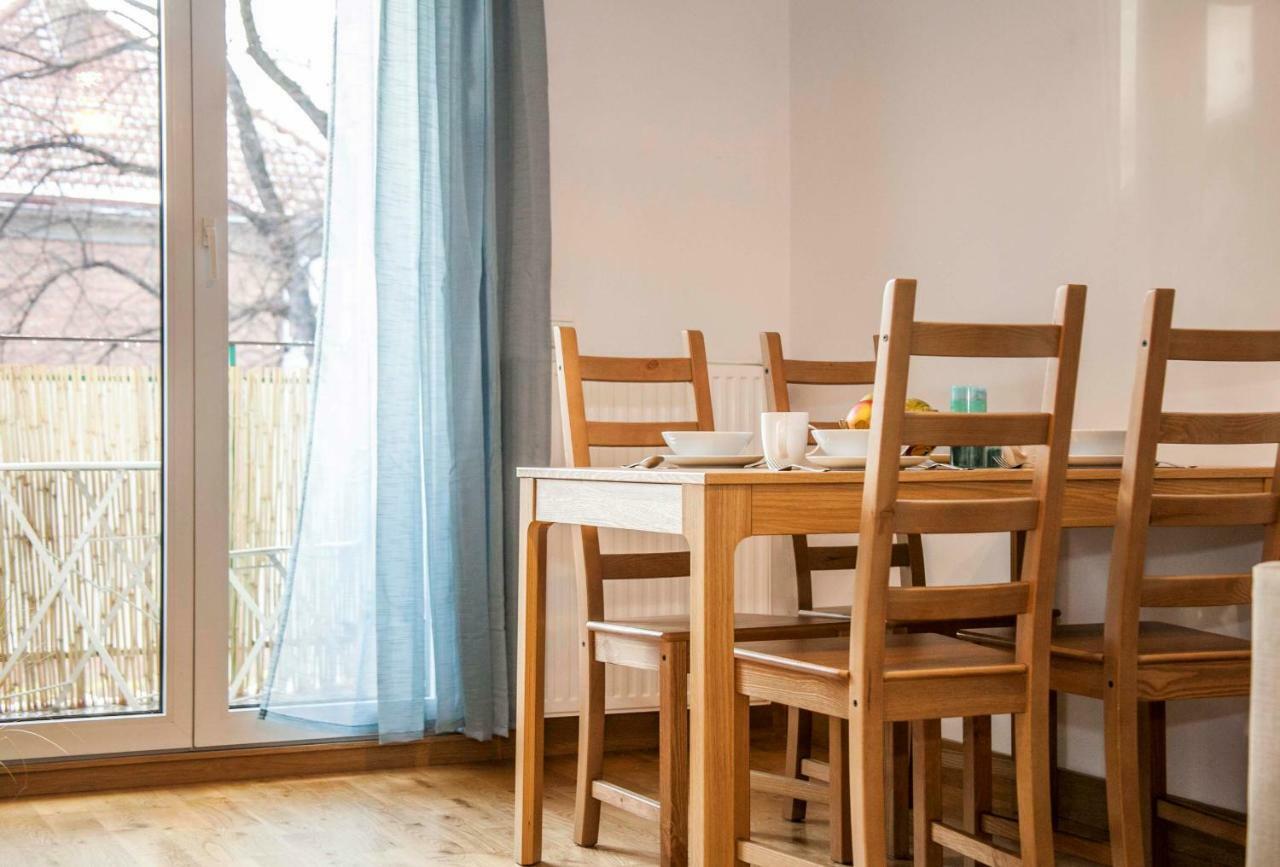 5 Stajenna Apartment กดัญสก์ ภายนอก รูปภาพ